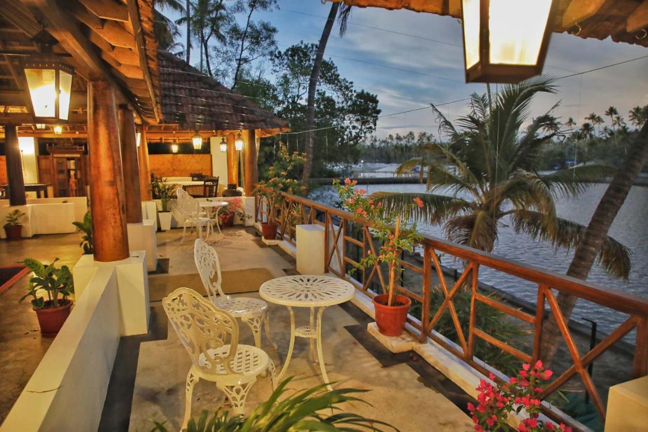 Hotel Vala House Cherai Beach Exterior foto