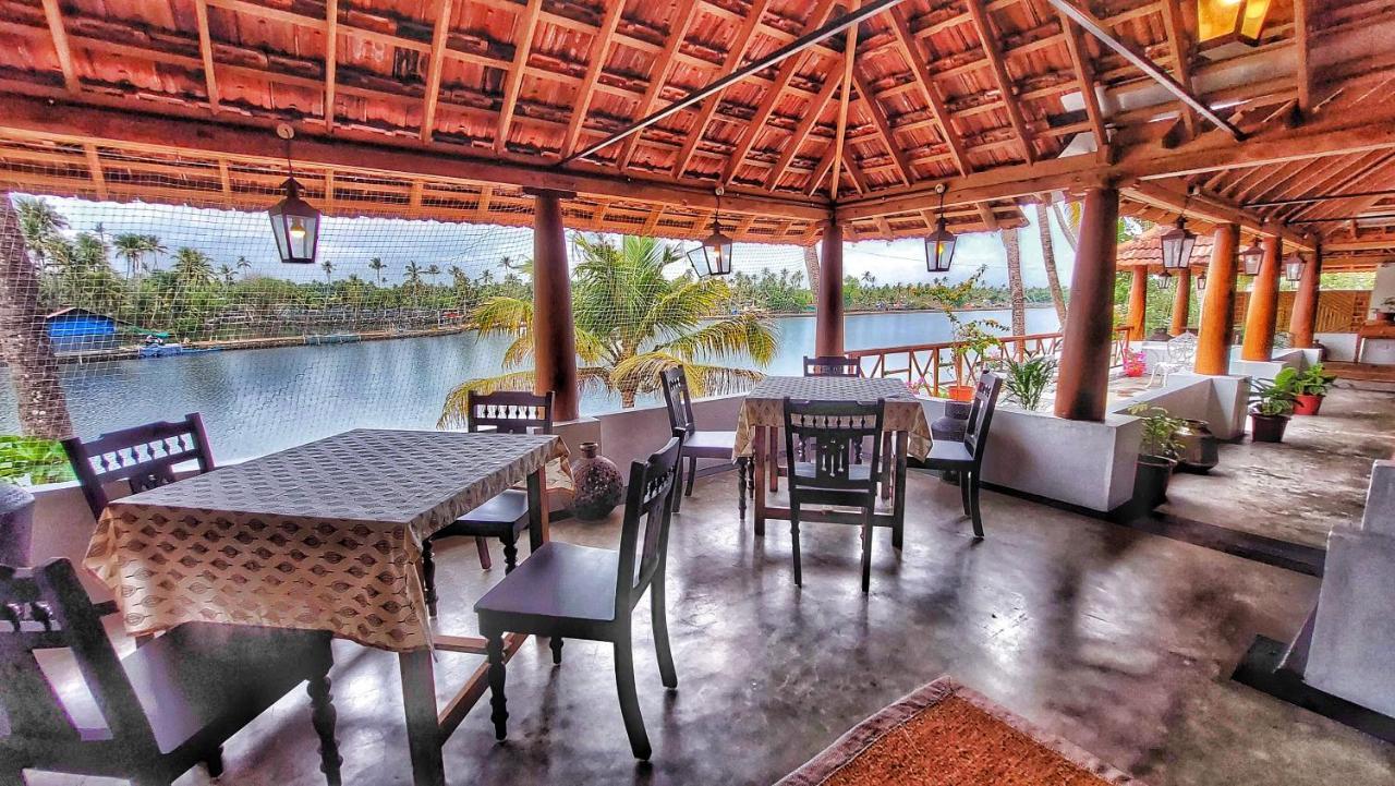 Hotel Vala House Cherai Beach Exterior foto