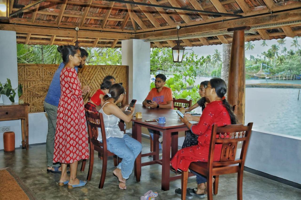 Hotel Vala House Cherai Beach Exterior foto