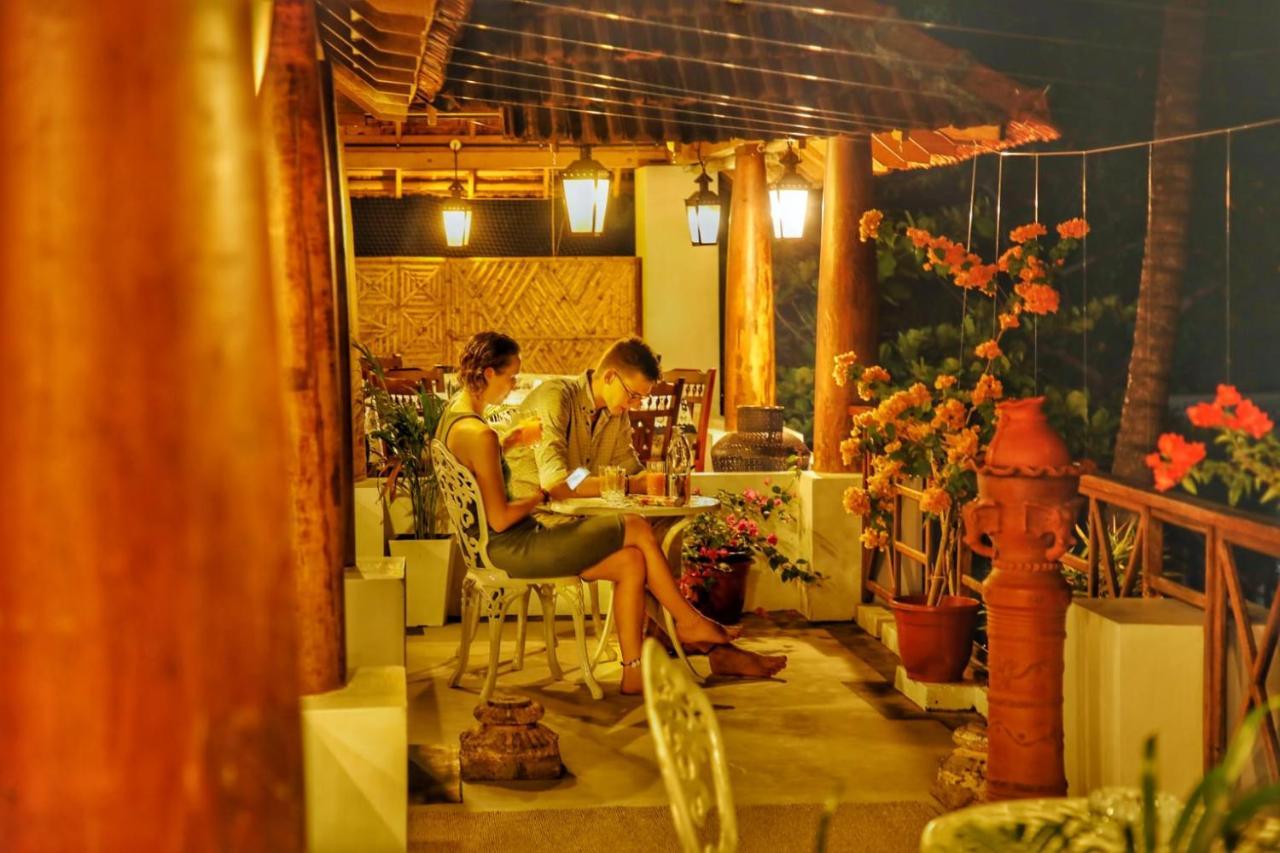 Hotel Vala House Cherai Beach Exterior foto
